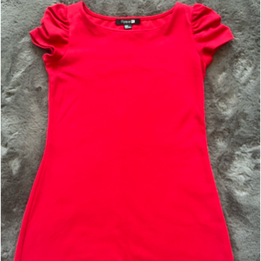 Mini dress, perfect with above the knees black boots